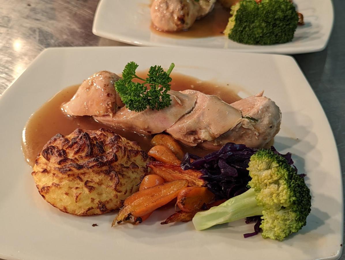 Hotel Celebrity Bournemouth East Cliff By Villare Hotels Bagian luar foto