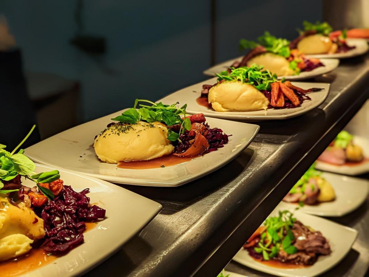 Hotel Celebrity Bournemouth East Cliff By Villare Hotels Bagian luar foto